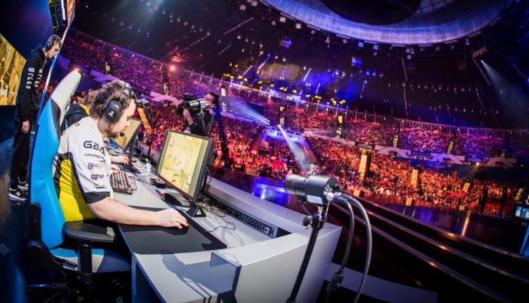 Why CSGO is still the biggest eSports game for betting