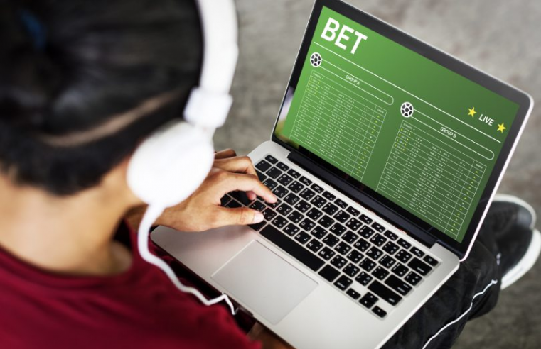 What Are The Effective Tips To Win Football Bets?