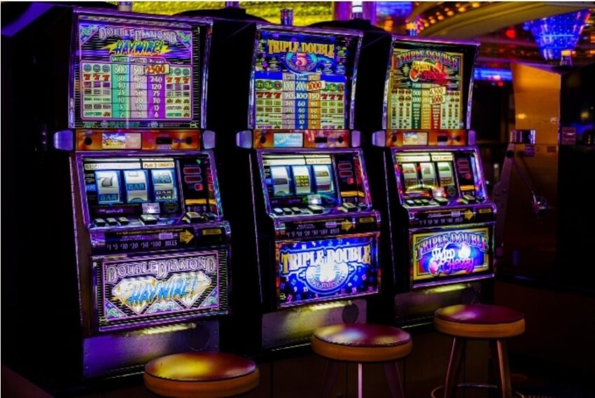 Tips for finding trustworthy and reputable online slot casinos