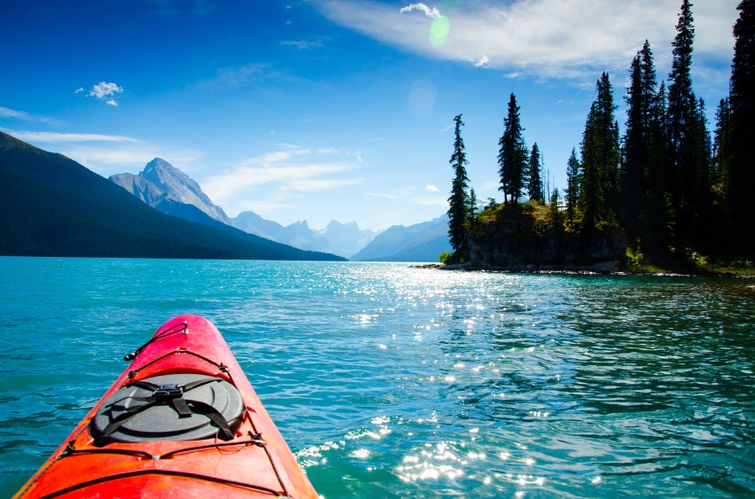 Beginner’s Guide to River Canoeing