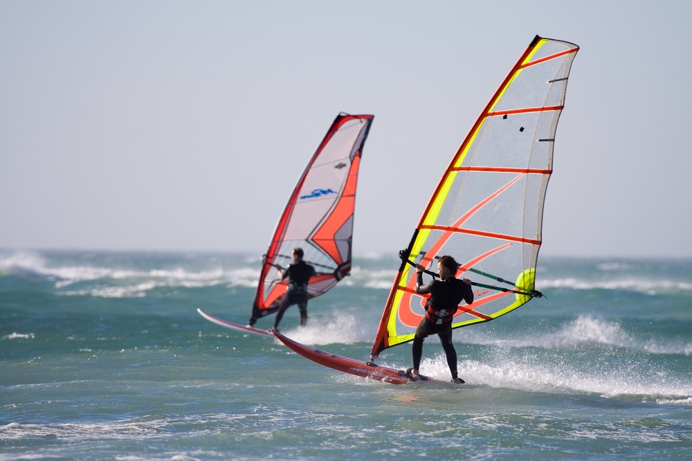 Things To Consider For Windsurfing For Beginners  