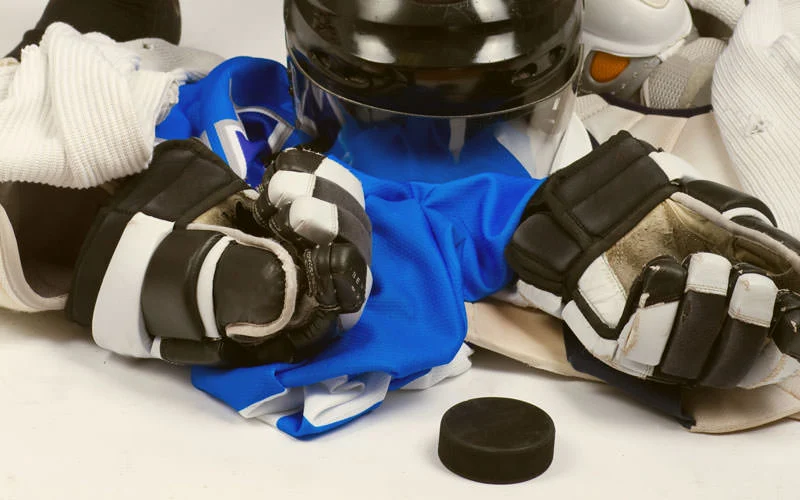 The Role of Protective Gear in Modern Hockey Equipment